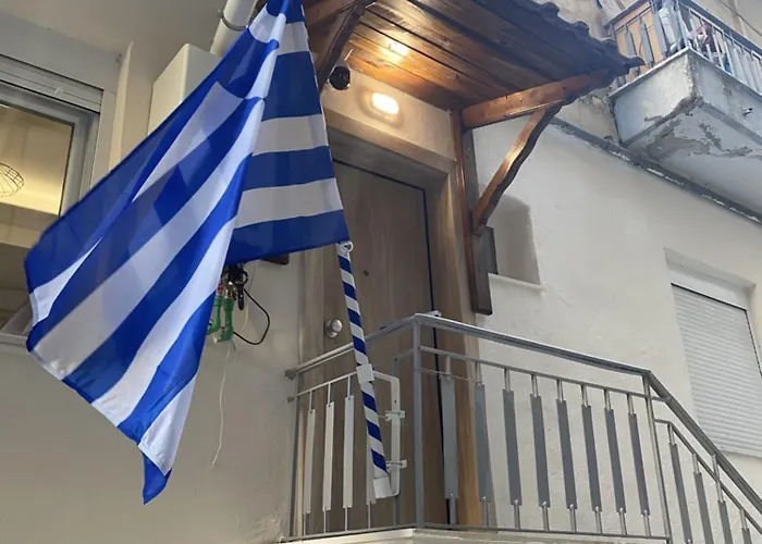 Appartement Renovated With Separate Access Thessalonique