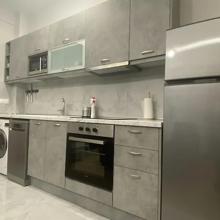 Renovated With Separate Access Apartament