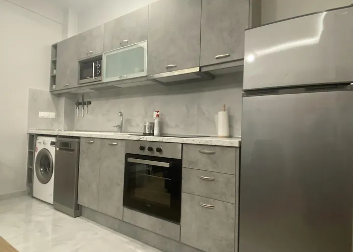 Renovated With Separate Access Apartament